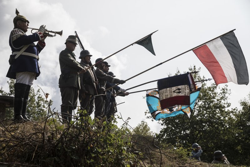 Trận chiến kéo dài 10 tháng ở Verdun là trận chiến dài nhất trong Thế chiến I. 163.000 lính Pháp, 143.000 lính Đức đã thiệt mạng và hàng trăm nghìn người bị thương trong sự kiện này.