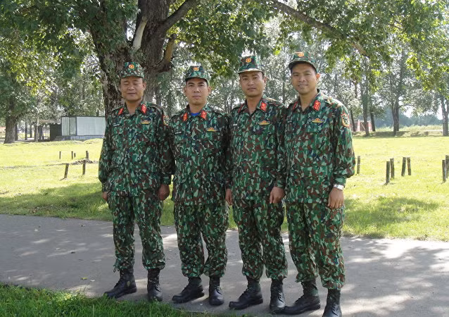 Viet Nam dang dung thu hai phan thi 