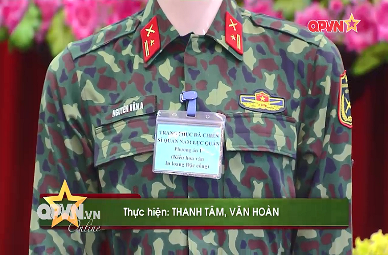 Sau hội nghị do Bộ Tổng tham mưu tổ chức các đại biểu cũng đã bỏ phiếu chọn mẫu quân phục dã chiến 2018 với kết quả tổng hợp phiếu ý kiến như sau: Tổng số có 540/693 phiếu tham gia ý kiến. Trong đó: Về quân phục dã chiến, số phiếu đồng ý Phương án 1 là 317/540 bằng 58,8%. Nguồn ảnh: QPVN.