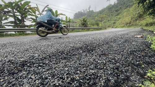 Nang luc Cong ty Xay dung giao thong AH gian lan thau o Quang Nam