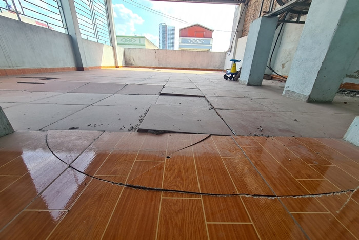 Bac Ninh: Nha cua bi lun nut, nguy co do sap vi cong trinh vi pham trat tu xay dung?-Hinh-6