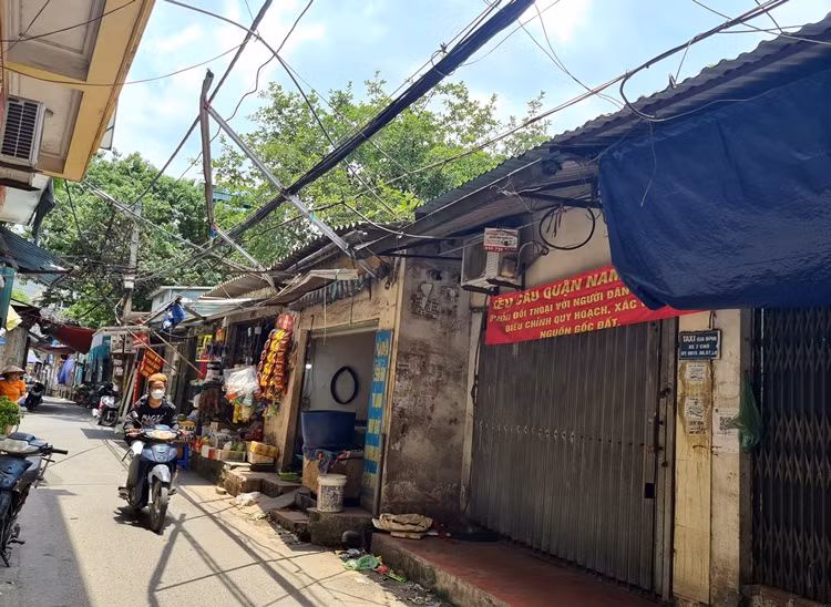 Dự án đã được UBND quận lập và HĐND quận Nam Từ Liêm thông qua trong Kế hoạch đầu tư công trung hạn giai đoạn 2016-2020, được chuyển tiếp vào Kế hoạch đầu tư công trung hạn 5 năm giai đoạn 2021-2025. Hiện lực lượng chức năng tiếp tục thực hiện công tác giải phóng mặt bằng để kịp tiến độ triển khai dự án.