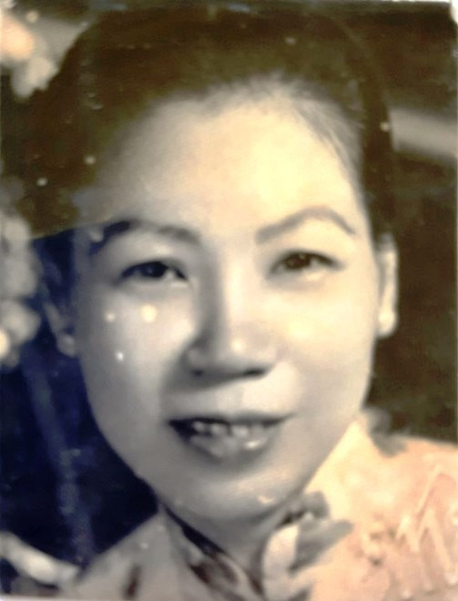 Con trai bà Lê Thị Dinh là ông Nguyễn Như Trị (sinh năm 1943) cho biết mẹ sinh ngày 1/1/1920 tại làng Hòa Duân, xã Phú Thuận (huyện Phú Vang, TT-Huế).