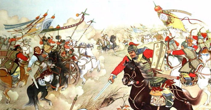 Dù vậy, một số người đưa ra giả thuyết rằng, chủ nhân ngôi mộ là một vị tướng hay vị quan đã "đắc tội" với nhiều người lúc còn sống. Do vậy, sau khi qua đời, họ bị kẻ thù tìm đến trả thù bằng cách in dấu quân đỏ lên quan tài như một lời nguyền rủa.