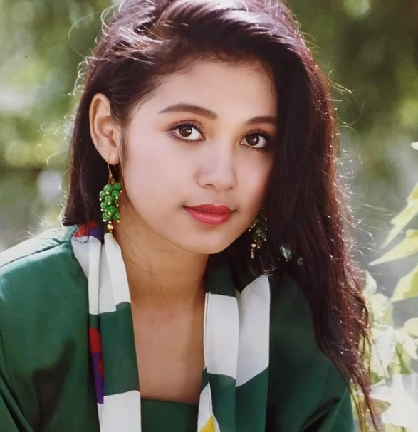 Viet Trinh khong ngai bi che “het thoi”, phai di ban hang online-Hinh-4