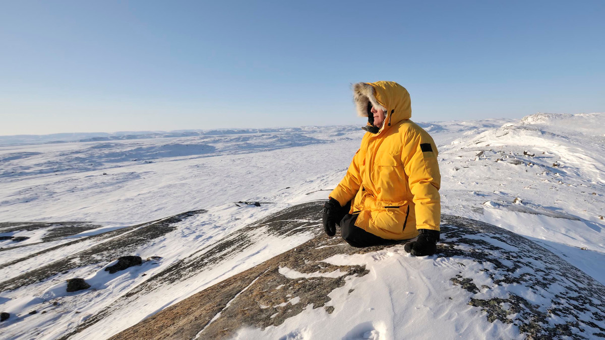 Đổi lại, người dân ở Nunavut có thể tận hưởng 2 tháng mùa Hè ánh nắng mặt trời chiếu rọi cả ngày lẫn đêm.