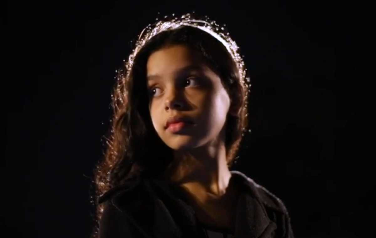 Santos thích thú và hào hứng khi có thể giúp đỡ mọi người khỏe mạnh trở lại và mong muốn trong tương lai sẽ trở thành bác sĩ để tiếp tục giúp cho người bệnh.