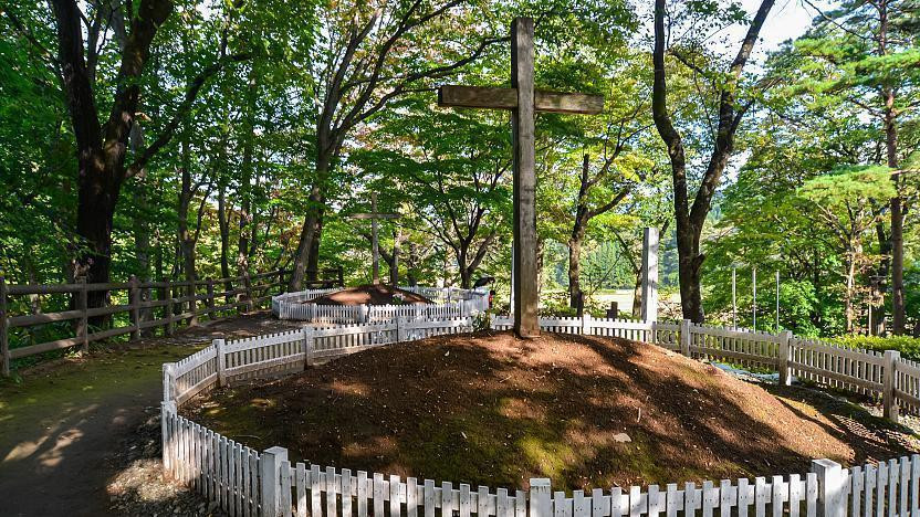 Vậy nên, trong suốt thời gian qua, các chuyên gia cố gắng xác định đâu mới thực sự là nơi chôn cất chúa Jesus.