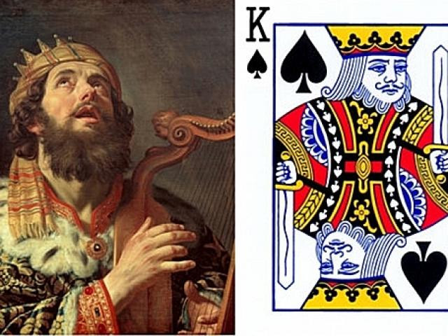 Cuối cùng, lá bài K bích được cho là hình ảnh Vua David (1040 trước Công nguyên - 970 trước Công nguyên). Ông là vị vua thứ hai của vương quốc Israel thống nhất, trị vì Judah từ khoảng năm 1010 trước Công nguyên - 1002 trước Công nguyên.