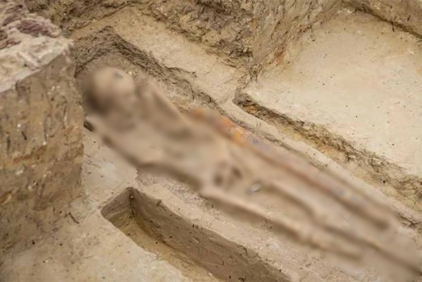 Các nhà nghiên cứu cho hay nhiều khả năng người chiến binh này là chỉ huy cấp cao trong quân đội của vương quốc Bosporan (ngày nay nằm ở phía Đông Crimea).