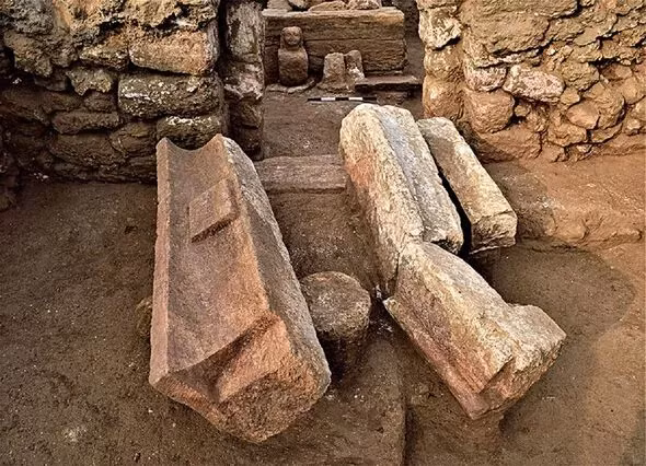 Việc phát hiện"Đền Chim ưng" ở Berenike cho thấy người Blemmyes có sức mạnh to lớn trong một vùng đất La Mã để có thể tôn sùng bất kỳ loại tôn giáo nào họ muốn, bất chấp mọi lệnh cấm có thể được ban hành từ thủ đô La Mã xa xôi.