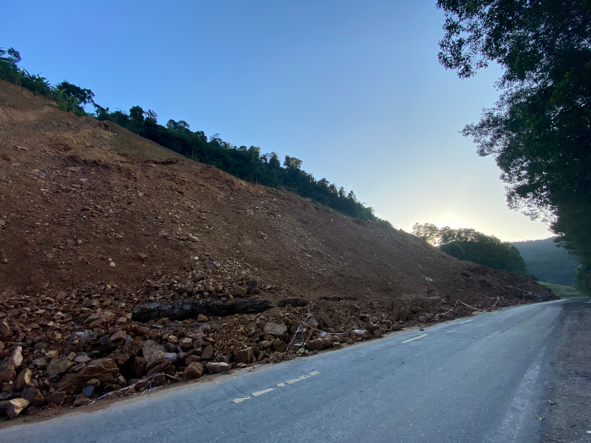 Được biết vị trí này dù đã được đầu tư sửa chữa song dường như chưa thể khắc phục triệt để.