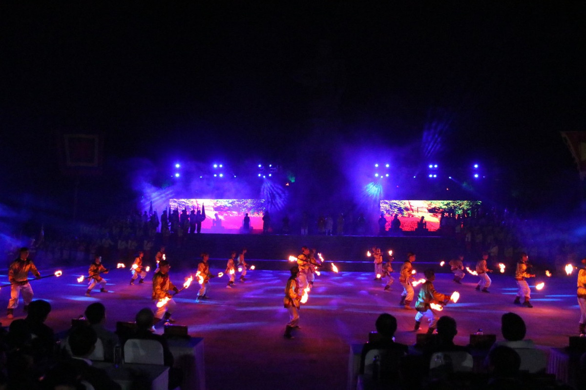 "Lễ kỷ niệm 235 năm là dịp để thể hiện lòng thành kính, trân trọng những giá trị lịch sử trong quá khứ và mong muốn hiện tại cũng như trong tương lai quê hương, đất nước vững bền và phát triển lên một tầm cao mới", ông Trương Đình Hạnh, Phó Chủ tịch UBND TP Huế cho biết.