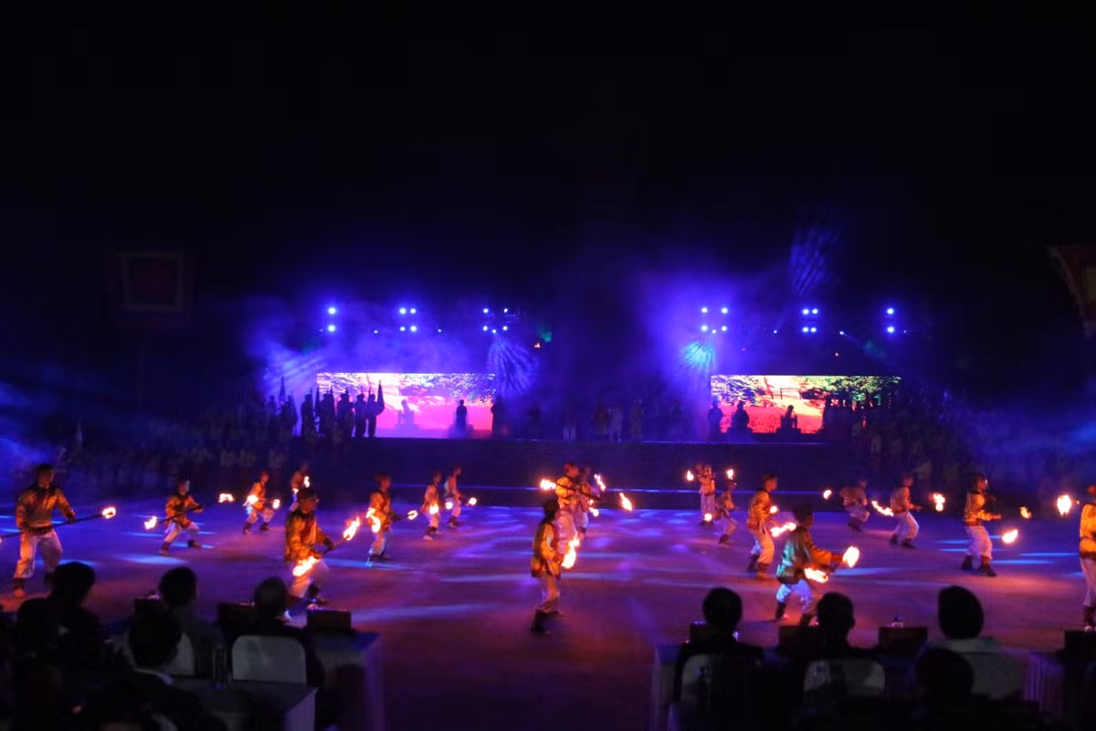 "Lễ kỷ niệm 235 năm là dịp để thể hiện lòng thành kính, trân trọng những giá trị lịch sử trong quá khứ và mong muốn hiện tại cũng như trong tương lai quê hương, đất nước vững bền và phát triển lên một tầm cao mới", ông Trương Đình Hạnh, Phó Chủ tịch UBND TP Huế cho biết.