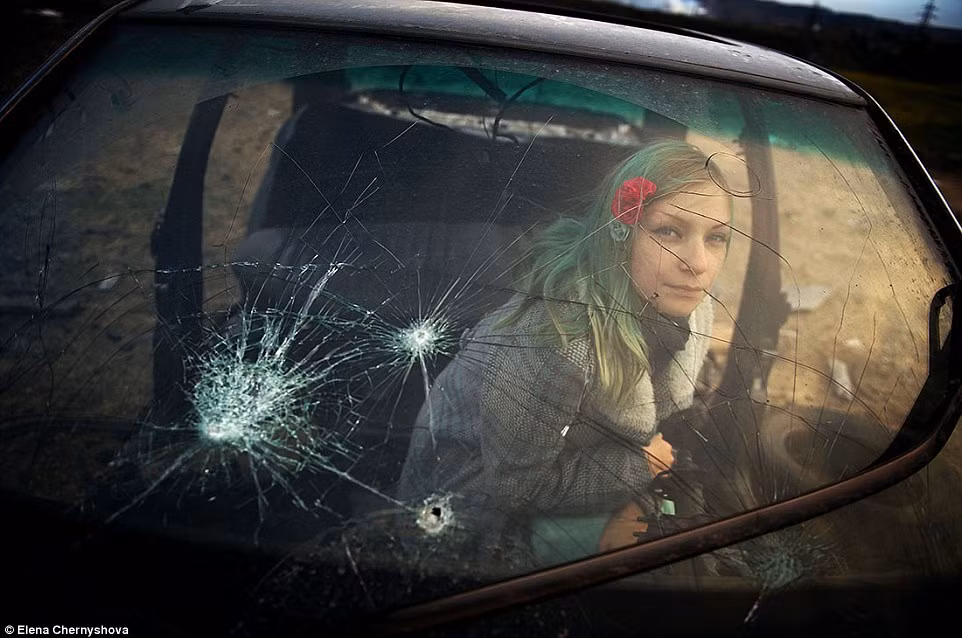 Điều kiện thời tiết khắc nghiệt khiến cho cư dân ở đây cảm thấy luôn căng thẳng, thiếu ngủ và trầm cảm.