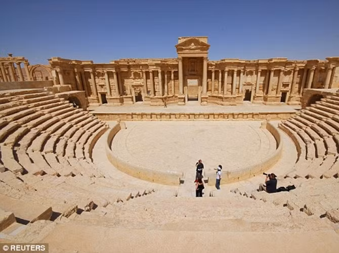 Trước khi bị phiến quân IS đánh chiếm, thành phố Palmyra là một trong 10 di tích hàng đầu của Đế chế La Mã và là di tích La Mã lớn nhất Trung Đông.