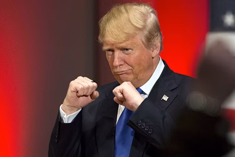 Lieu ong Trump co thuc hien noi cam ket tranh cu?