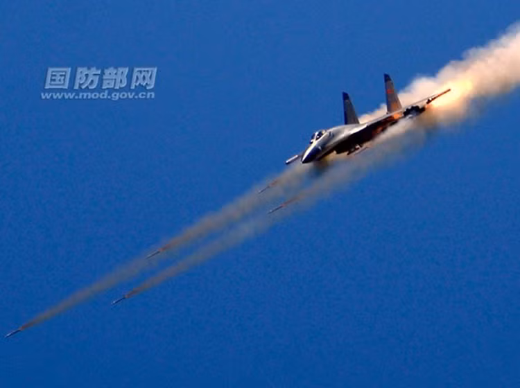 Trung Quoc vach “gioi han do” canh bao Myanmar