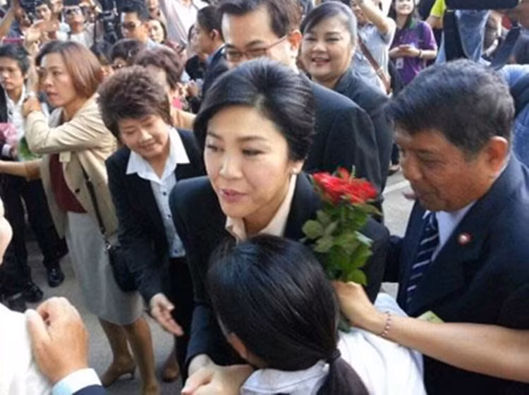 Cuu Thu tuong Yingluck hau toa voi cao buoc tham nhung