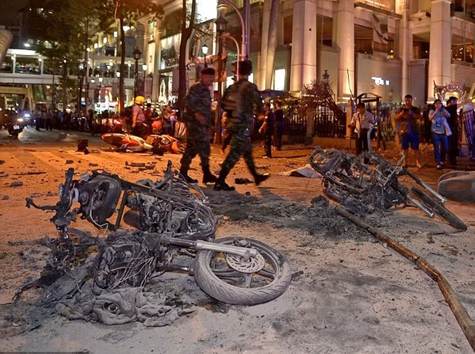 Nhom khung bo Duy Ngo Nhi gay ra vu no bom o Bangkok?