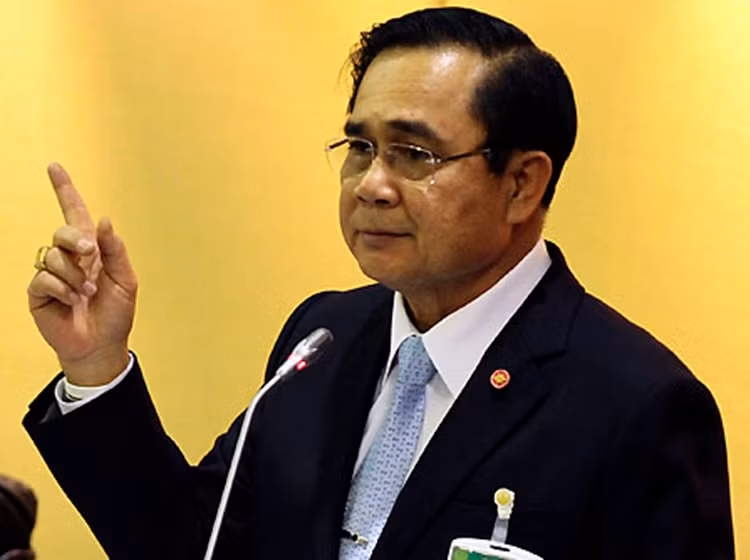 Thay gi qua vu no bom o Bangkok?-Hinh-2