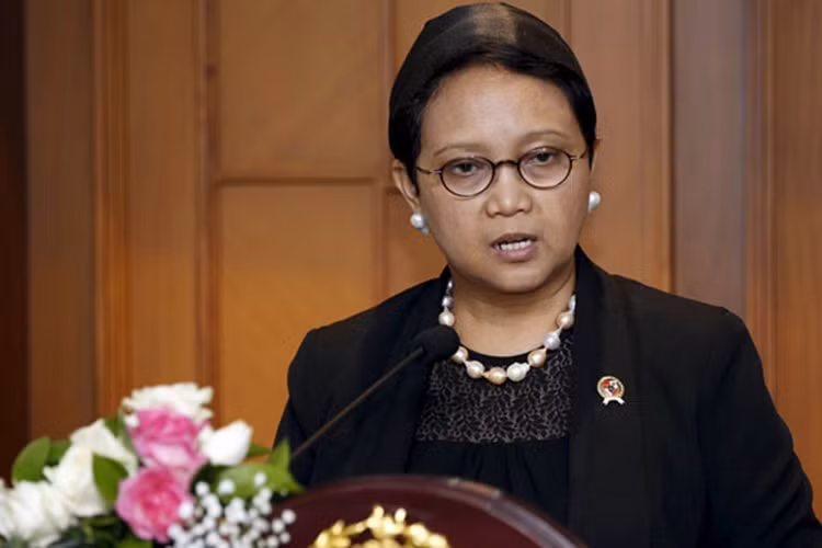 Indonesia thuc day thao luan van de Bien Dong tai AMM-49