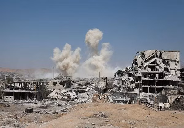 Ngày 15/9, phát ngôn viên Bộ Ngoại giao Nga, bà Maria Zakharova, tuyên bố quân đội Syria đã vượt qua sông Euphrates sang phía đông thành phố Deir Ezzor sau loạt trận tấn công tổ chức khủng bố IS. Ảnh: FNA