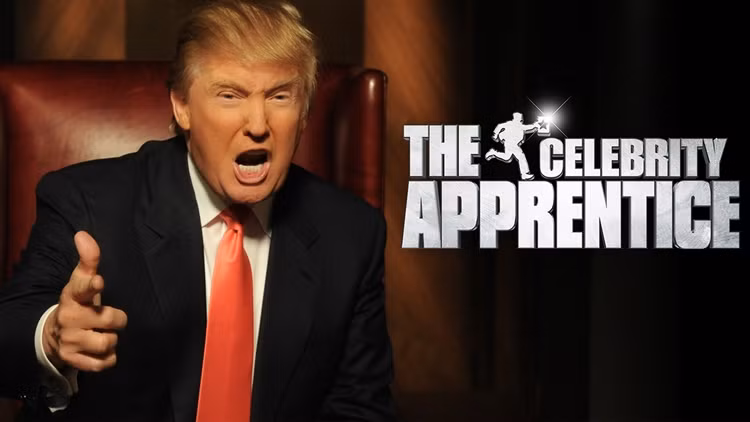 Trong một mùa “The Apprentice”, tỷ phú Trump còn gọi điện cho các thí sinh nữ yêu cầu họ mặc váy ngắn hơn và để lộ khe ngực. Ảnh Getty Images