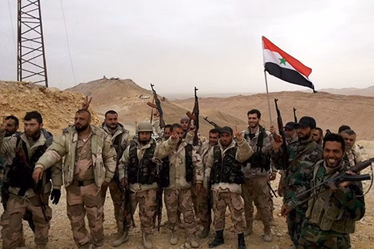 Giai phong Palmyra: Chien thang bieu tuong cua quan doi Syria