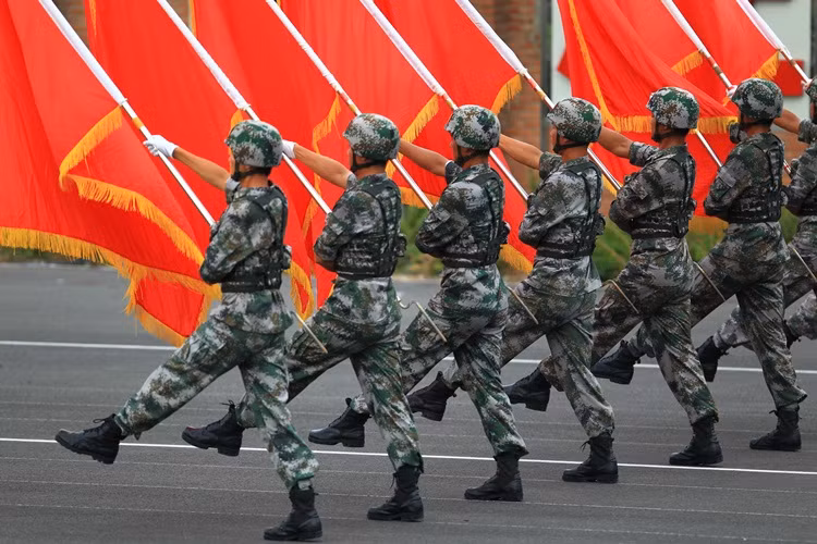 Le Point: Trung Quoc “chong lai phan con lai cua the gioi”