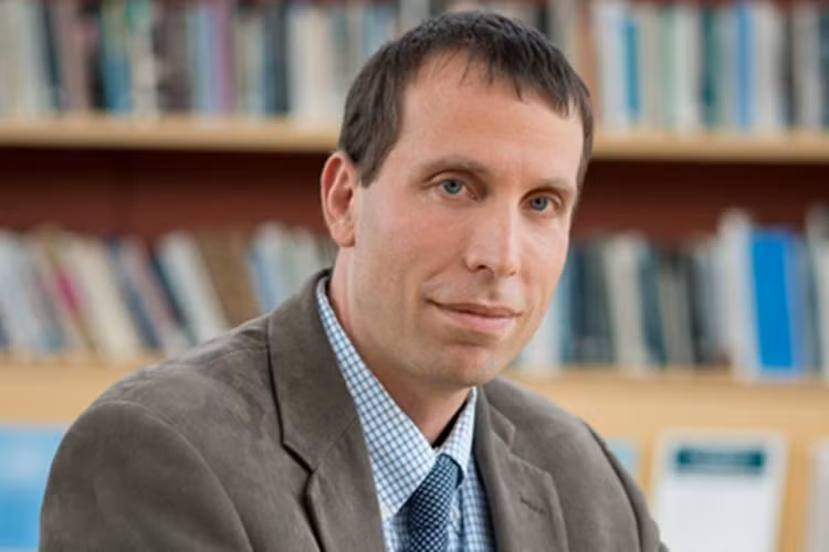 Nam ngo nhan ve tranh chap Bien Dong