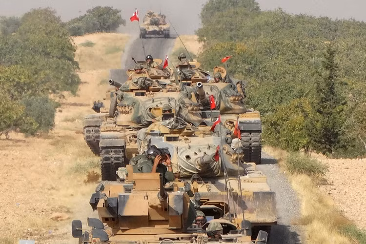 Tho Nhi Ky muon chiem dong lanh tho Syria