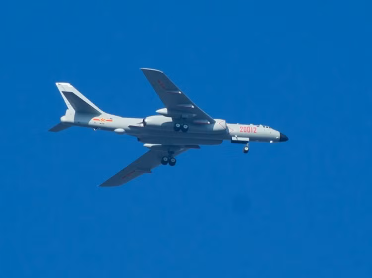 Quan doi Trung Quoc tap tran danh chiem Dai Loan?-Hinh-2