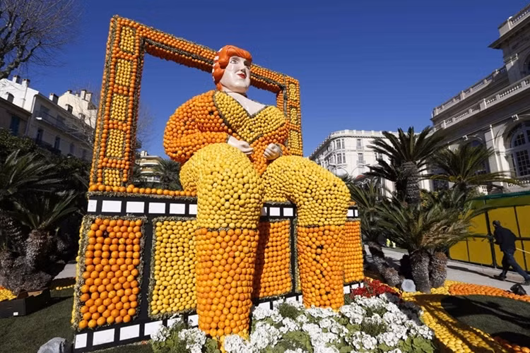 Lễ hội Chanh Riviera lần thứ 83 bắt đầu từ ngày 13/2 và kéo dài đến hết ngày 2/3/2016.