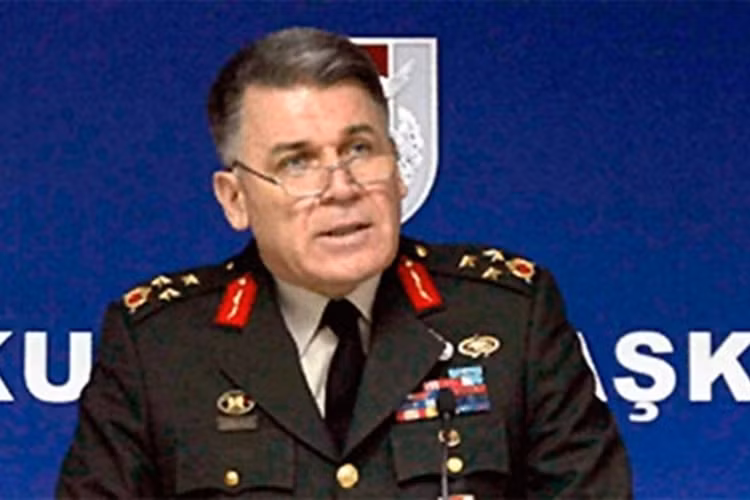 Tho Nhi Ky ban ha chien dau co Nga: Sai lam chet nguoi-Hinh-2