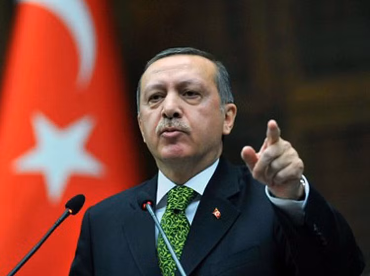 Tho Nhi Ky dua 18.000 quan vao Syria danh ai?