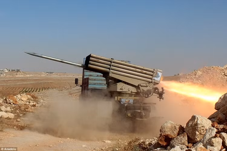 Phien quan o Dong Aleppo bat dau dam phan dau hang