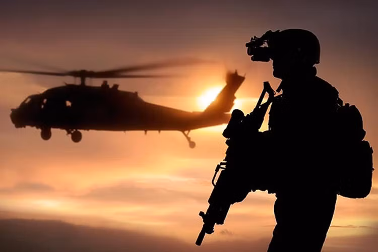 Co hay khong hop tac My-Nga chong phien quan IS?