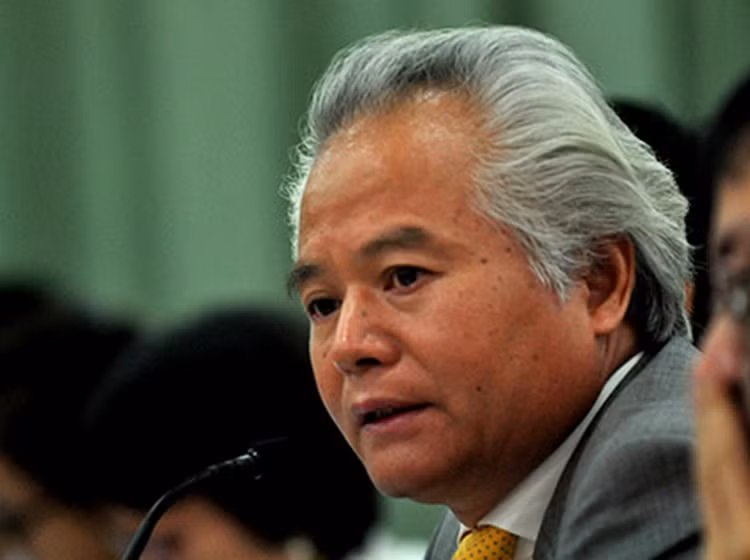 Hoc gia Trung Quoc: Bac Kinh tranh lap ADIZ o Bien Dong