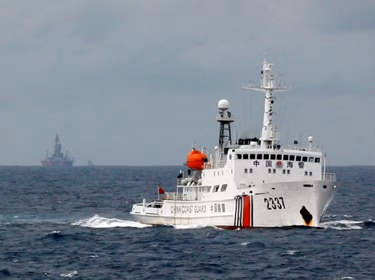 Trung Quoc banh truong o Bien Dong, bat chap tat ca