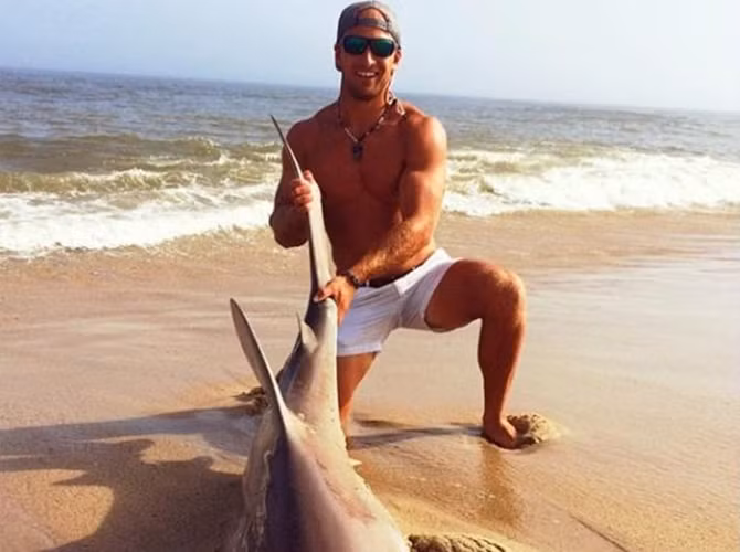 Chum anh ve nguoi dan ong manh hon ca map-Hinh-10