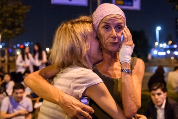 Vi sao IS khong nhan trach nhiem danh bom san bay Istanbul?