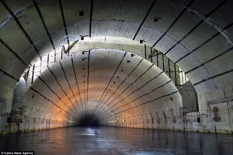 Ham tru an tau ngam hat nhan Lien Xo dong bang sau 3 thap ky-Hinh-7