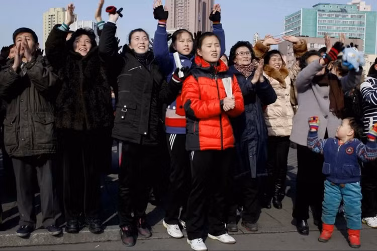 Anh tu lieu ve truyen thong “tien quan” cua Trieu Tien-Hinh-9