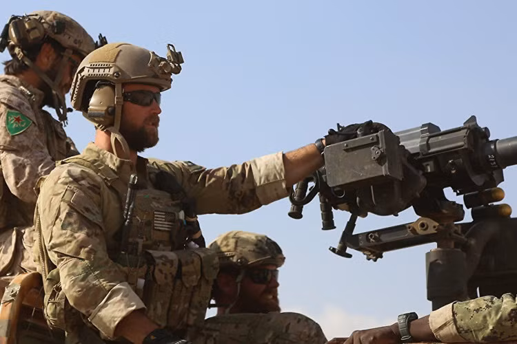 Dang sau viec trien khai dac nhiem Phap o Syria