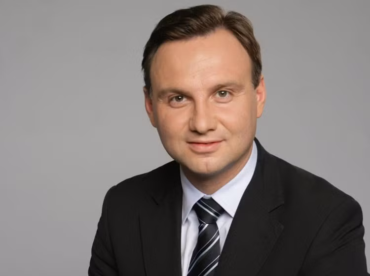 EU run ray cho doi ket qua bau cu tong thong Ba Lan-Hinh-2