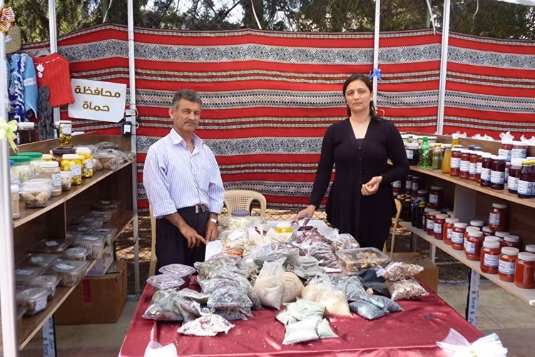 Phu nu Syria kiem tien trong chien tranh nhu the nao?-Hinh-6