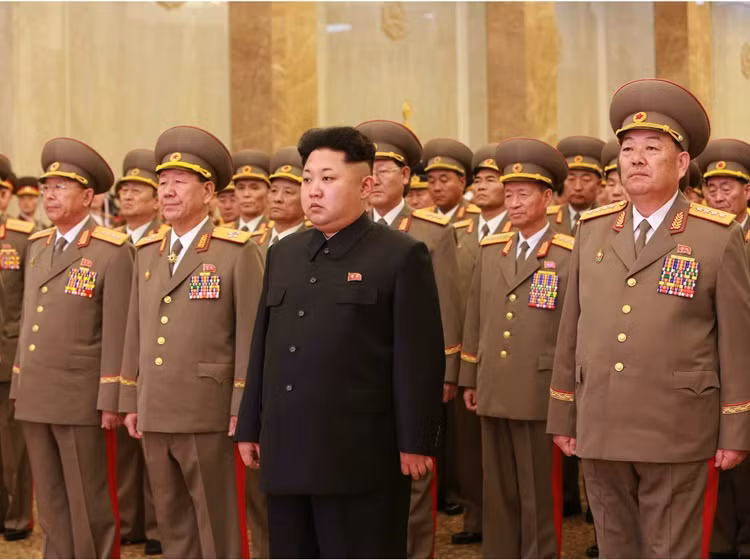 Bo truong Quoc phong Trieu Tien chet vi “ngu gat”?-Hinh-2