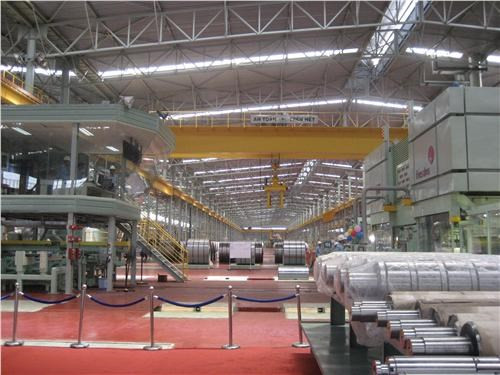 Bao ho dan den su bat cong, lech lac trong phat trien nganh thep?