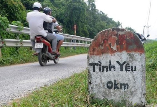 Đi đến đây là tìm thấy con đường tình yêu.